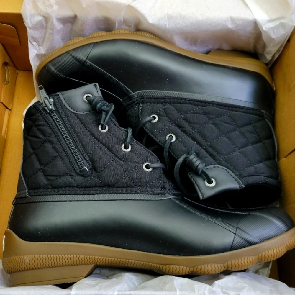 NIB Sperry Size 9.5M Syren Gulf Duck Boots